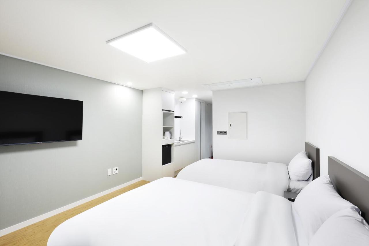 Mokpo Ocean Hotel מראה חיצוני תמונה