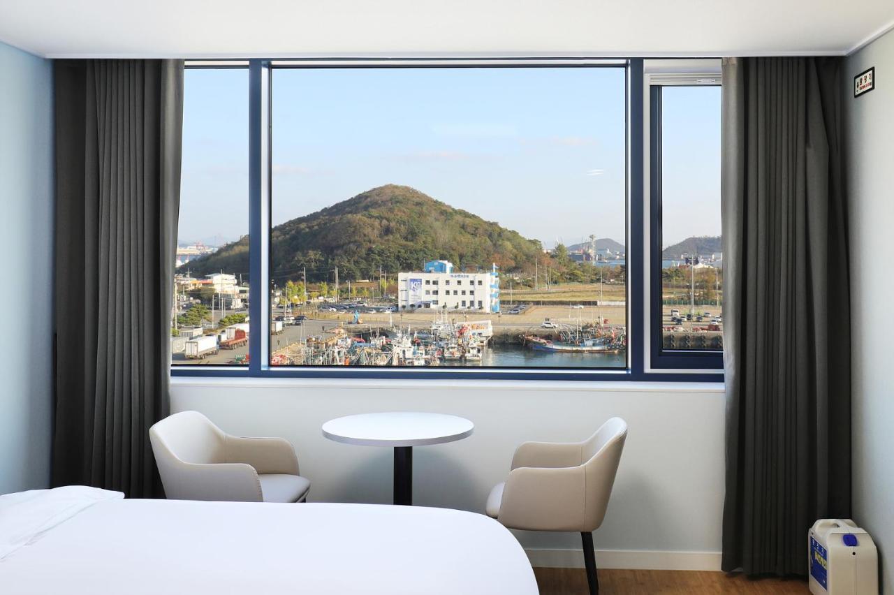 Mokpo Ocean Hotel מראה חיצוני תמונה