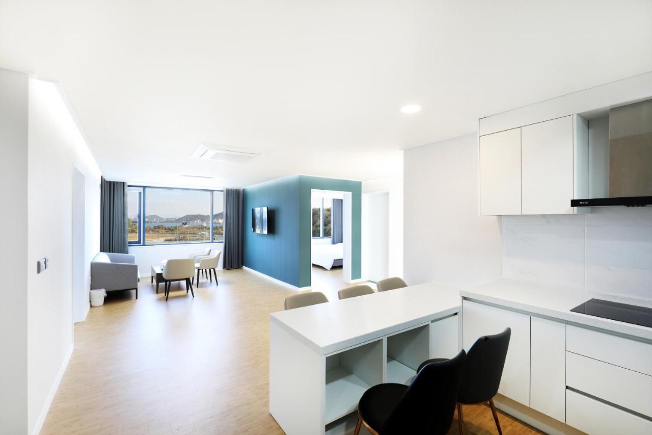 Mokpo Ocean Hotel מראה חיצוני תמונה