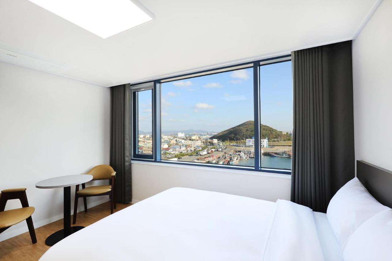 Mokpo Ocean Hotel מראה חיצוני תמונה