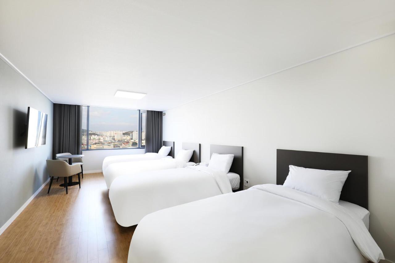 Mokpo Ocean Hotel מראה חיצוני תמונה